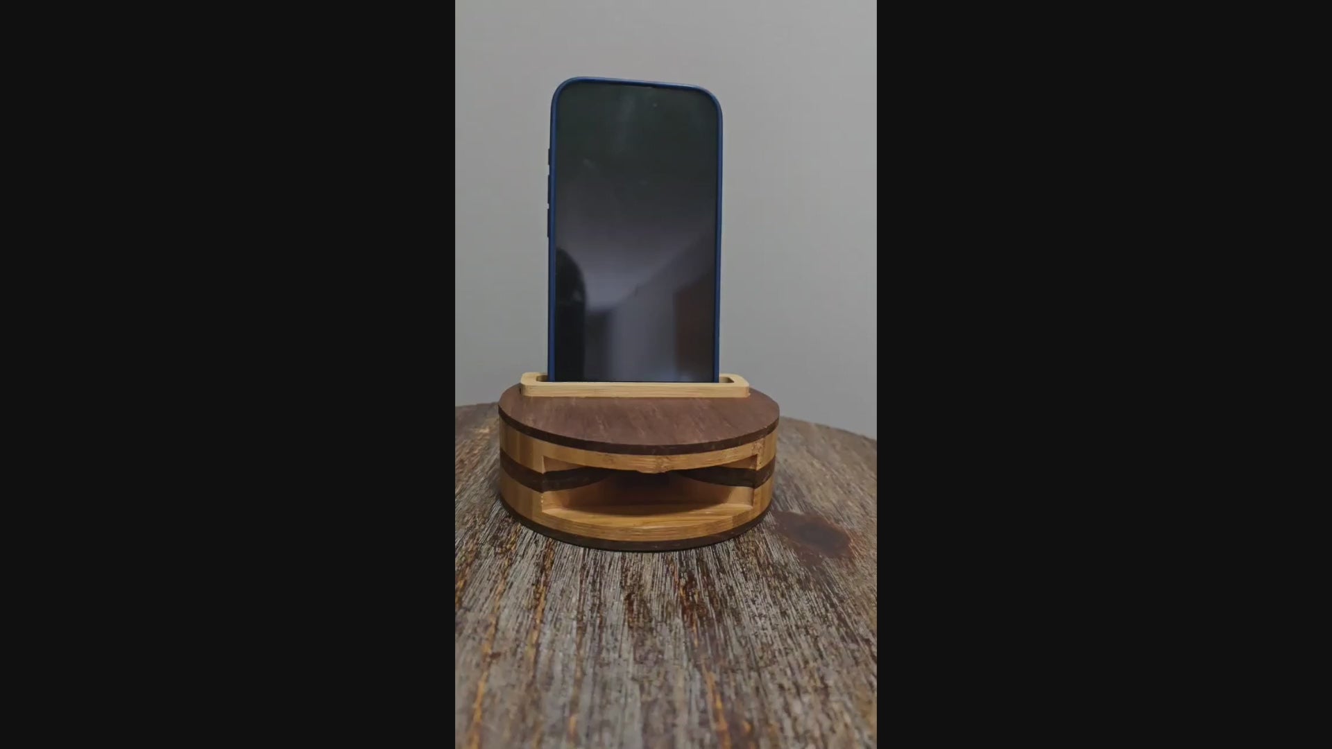 Phone Holder/Amplifier